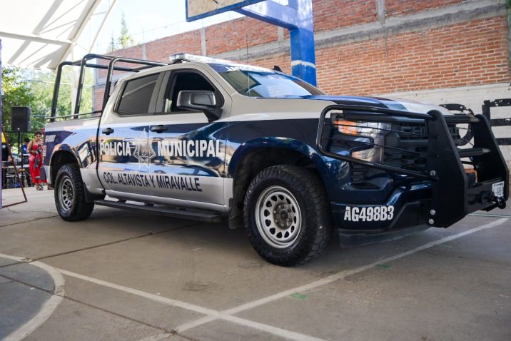 CMC_4443-716x478.jpg