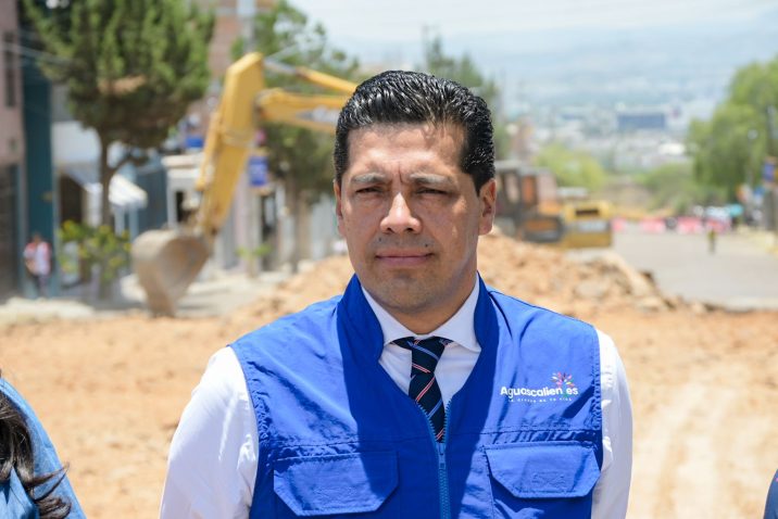 APOYADO-716x478